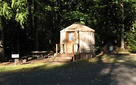 Mount Hood Village Yurt 1